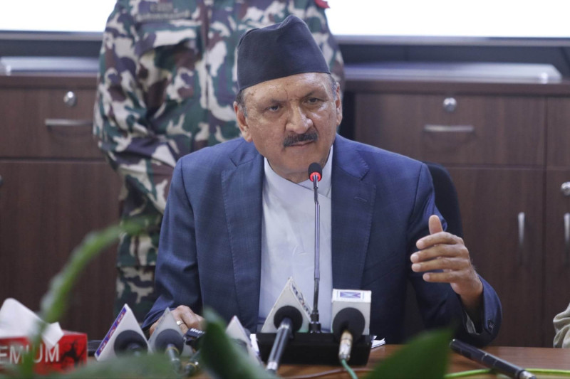 नेपालमा लगानी बढ्दैछ, अर्थतन्त्रका सूचक सकारात्मक हुँदै गएका छन् : अर्थमन्त्री महत